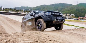 اكتشف القدرات الهجينة للطرق الوعرة: التجربة الأولى لموديلات JETOUR T1 وJETOUR T2 i-DM من قبل الإعلام العالمي والمستخدمين